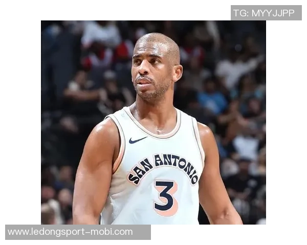 保罗谈休赛期选择希望更多时间陪伴家人与快船退役之间的抉择